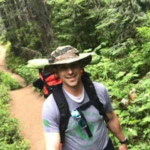 Meet your Posher, Aaron